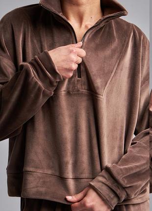 Толстовка шоколадного цвета
