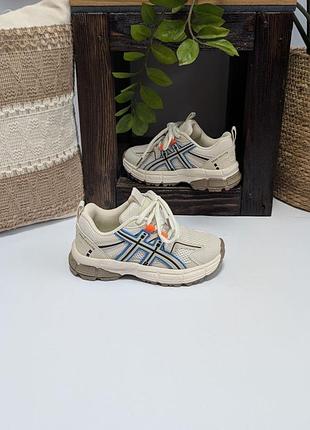 Стильні кросівки 3