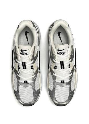 Nike v5 rnr white metallic beige 8