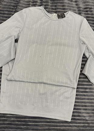 Сіра сукня в стрази