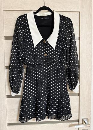 Легка гарна сукня zara