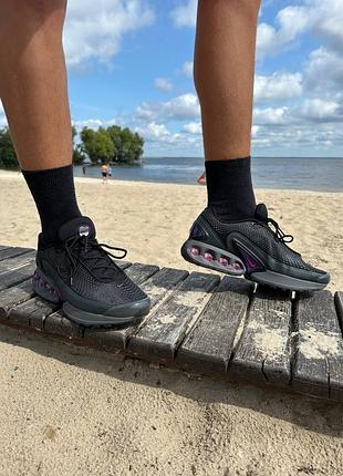 Nike tn triple black 6