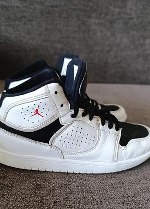 Кроссовки nike jordan 35 размер