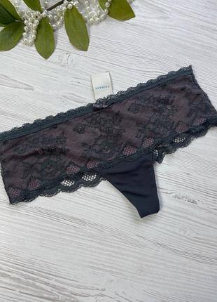 Трусики стрінги декоровані мереживом від бренду secret possession розмір 10-12