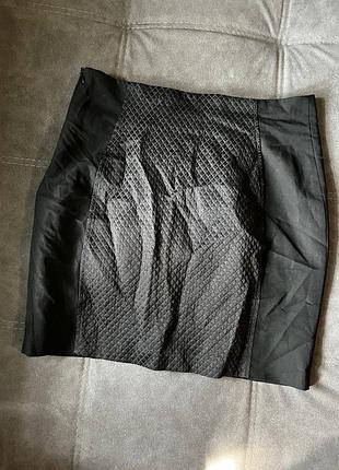 Юбка черная прямая