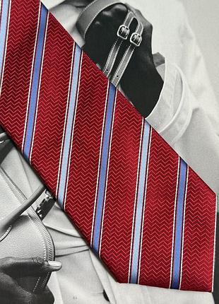 Червона краватка у блакитну смужку marks&spenser