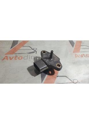 Датчик тиску впускного колектора (ps6901) 223656p500 nissan navara d22