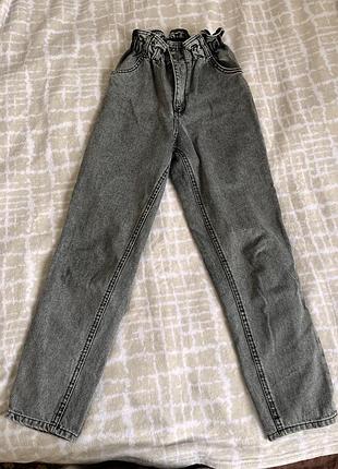 Джинси нові