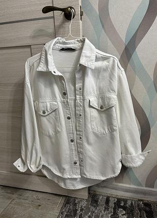 Джинсова куртка сорочка zara