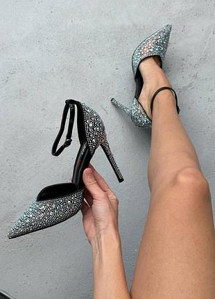 Накладний платіж ❤ святкові туфлі човники лодочки зі стразами на шпильці та ремінцем