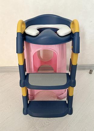 Дитяче сидіння на унітаз із сходами та ручкою