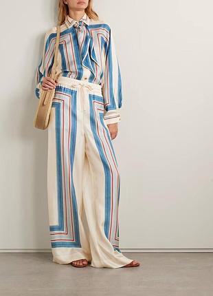 Брючный костюм