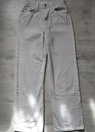 Джинсы прямые
