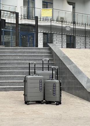 Полипропилен wings средний чемодан дорожный m на колесах польша 75 литров