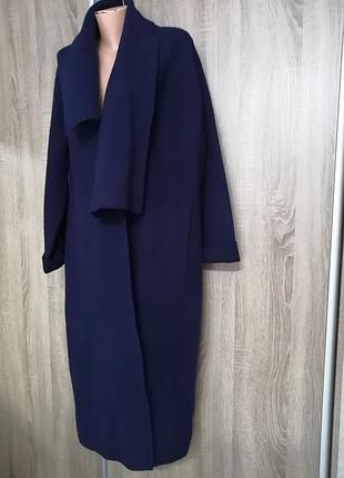 Красиве пальто,