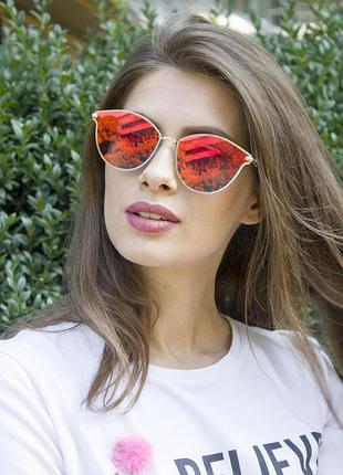 Сонцезахисні окуляри жіночі з захистом від ультрафіолету