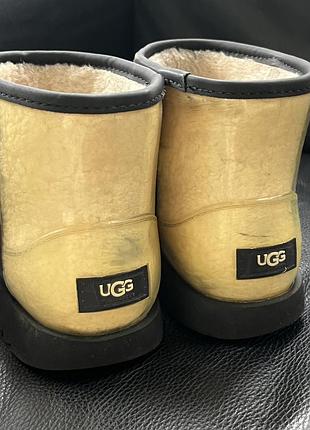 Ugg classic clear mini 4