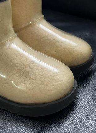 Ugg classic clear mini 2