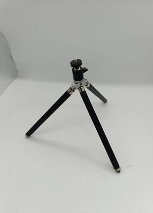Радянський штатив для фотоапарата зістр три ноги підставка фіксатор ніжки телескоп загальна висота до 118 см тринога