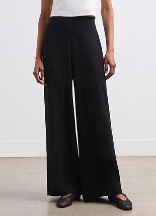 Комфортні трикотажні укорочені широкі брюки на резинці #773/11
