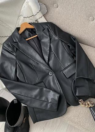 Новий жакет блейзер з еко шкіри