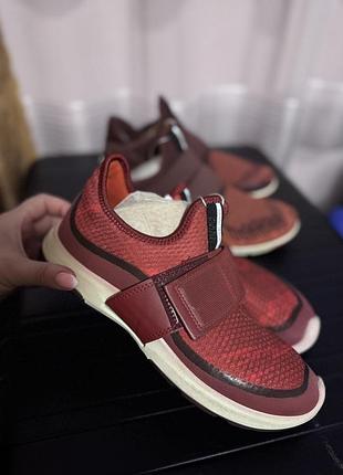 Розпродаж!!!! кросівки ессо 36 р