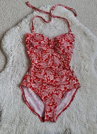 Слитный купальник