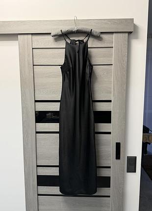 Сукня чорна комбінація must have