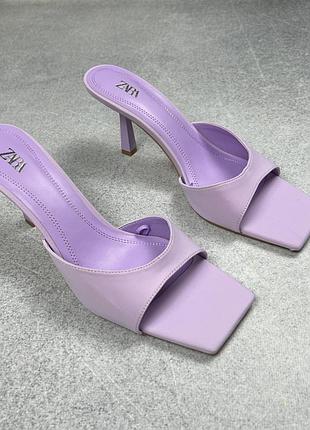 Zara босоніжки на шпильці на каблуку мюлі