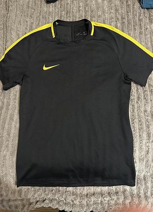Футболка nike р.м