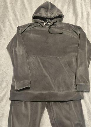 Теплий велюрлвий костюм