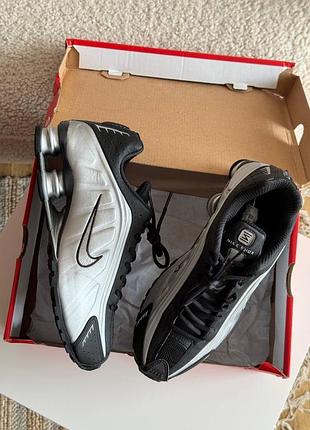 Кросівки nike shox r4
