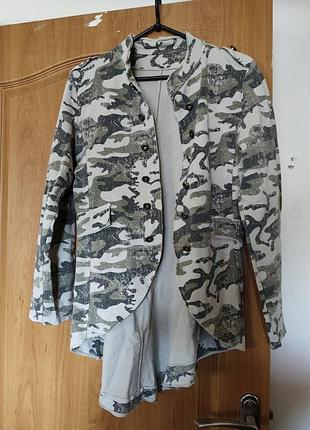 Куртка кофта пиджак