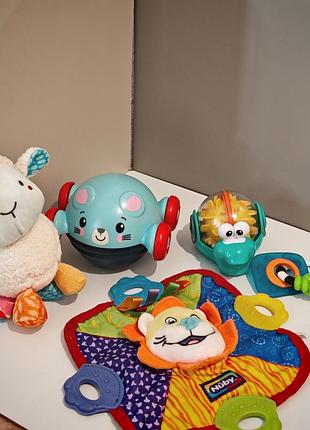 Лот дитячих іграшок для малюка 0+фірмові