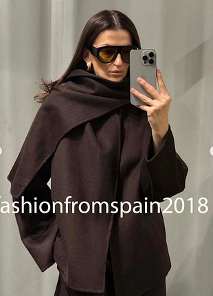 Пальто на основі вовни зі знімним шарфом zara