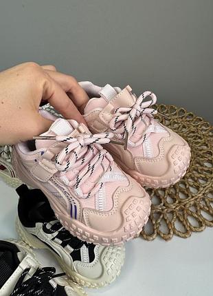 Дитячі кросівки 4