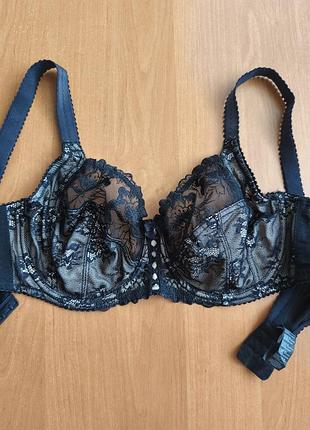 Бюст бюстгальтер 85d