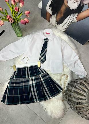 Костюм шкільний на дівчинку
