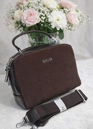 Стильная замшевая сумочка шоколадного цвета от alex &amp; mia