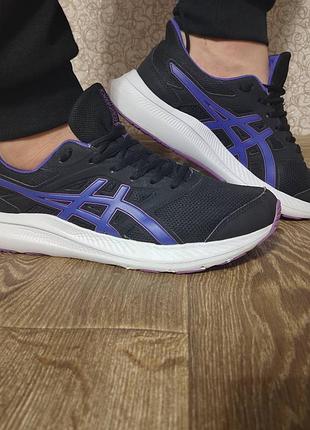 Продам кроссовки asics 7