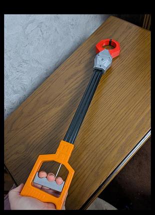 Щипцы механические игрушка