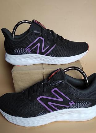 Кроссовки new balance.
размер 40,5 длина стельки 26 см.