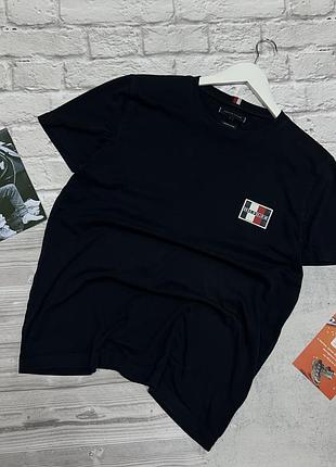 Чоловіча футболка tommy hilfiger базова темно-синя оригінал легка бу