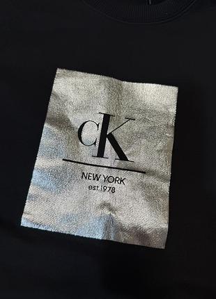 Новий світшот calvin klein 2