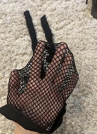 Колготи у сітку