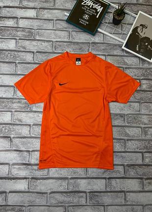 Футболка nike