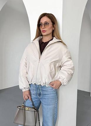 Бомбер куртка