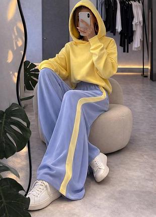 Костюм женский велюровый модный