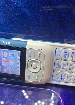 Ретро телефон mokia 5200 2