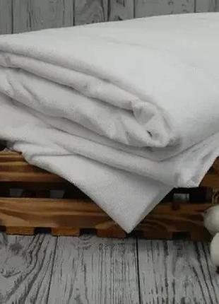 Наматрацник непромокальний аквастоп з тканинним бортом та резинкою (180*200)